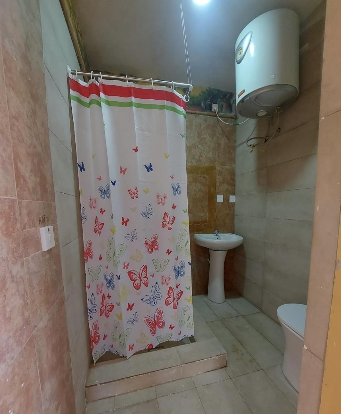 Casa Hotel Sinkiling Gambia Serrekunda Exteriér fotografie