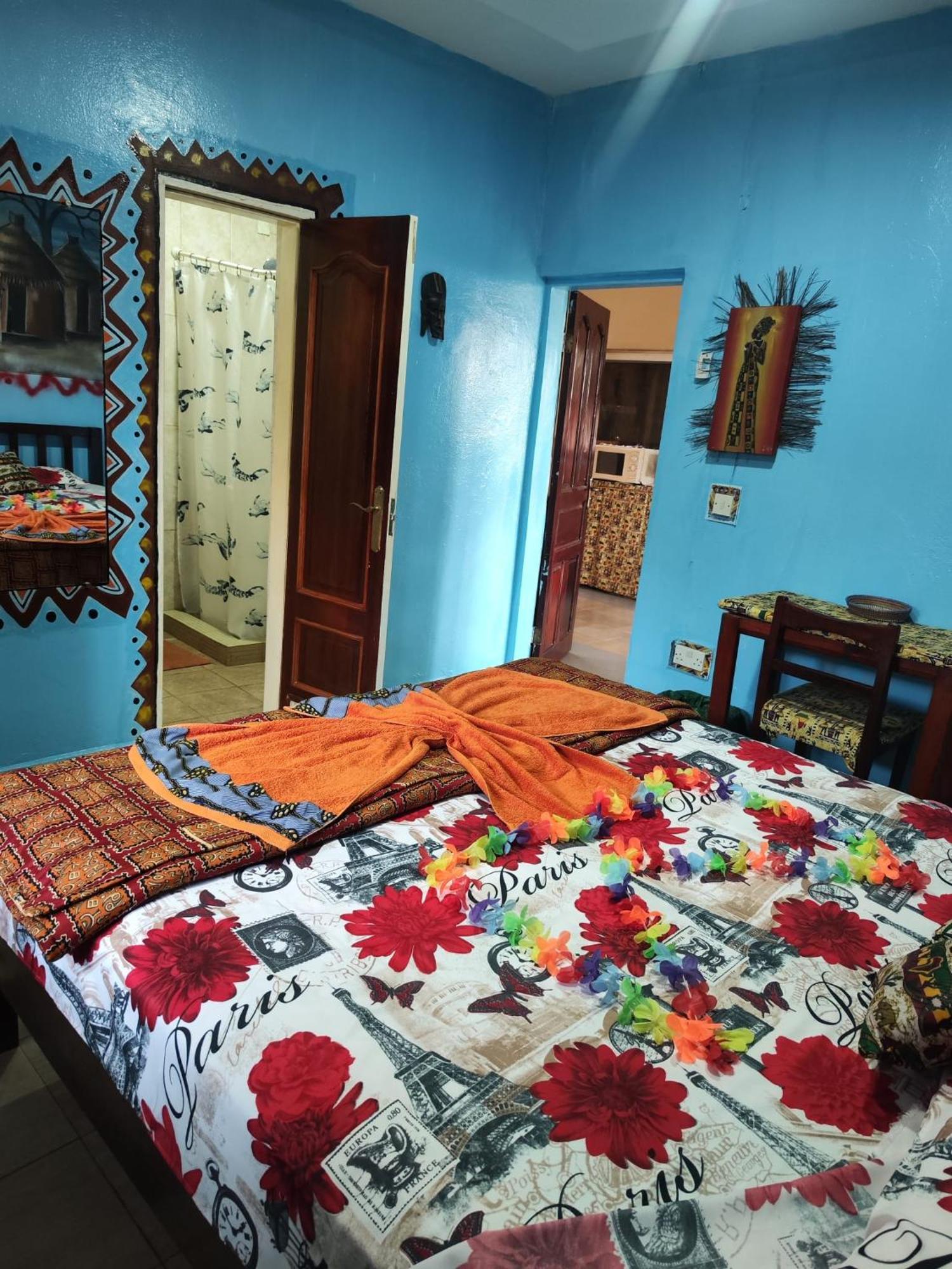 Casa Hotel Sinkiling Gambia Serrekunda Exteriér fotografie